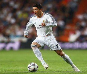 开云官方平台-自我救赎与团队爆发，伦纳德单节狂飙助上海拉开浙江