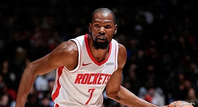 火箭队豪取大胜，球员个个发挥出色