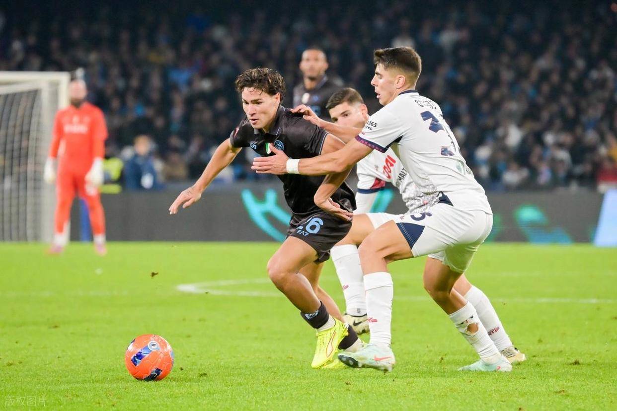 罗马主场胜卡利亚里：继续追赶前四