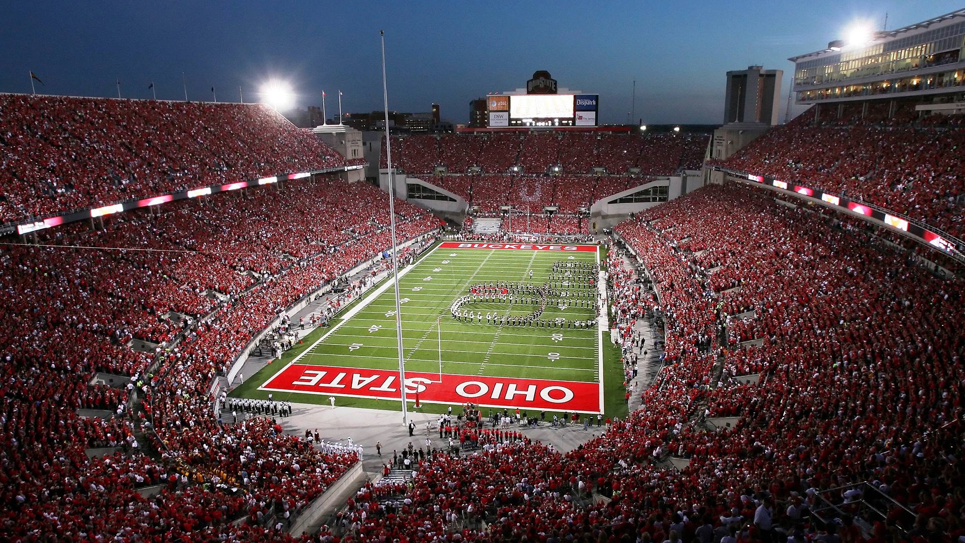 橙色铁幕与速度王冠,当荷兰足球的防守艺术遇上F1街道赛的终极接管